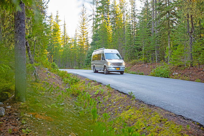 camping car route nature