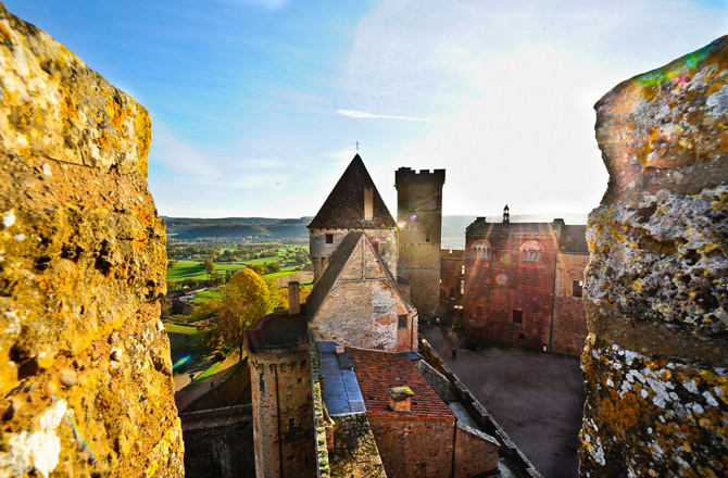 chateau remparts dordogne