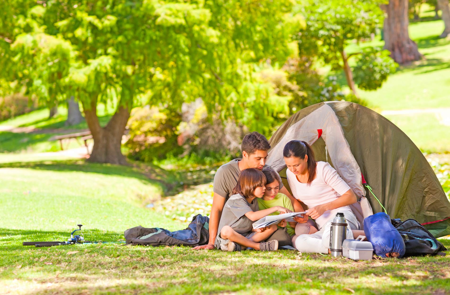 camping famille tente nature